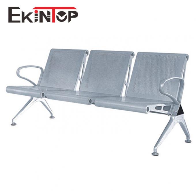 控室の家具