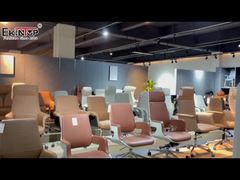 オフィスデスクとオフィスチェア